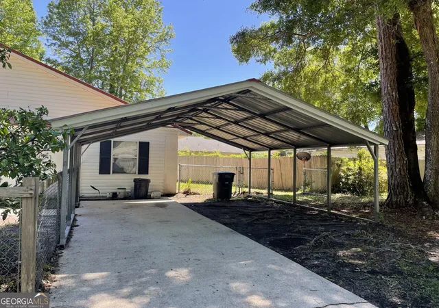 Photo 3 of Single family home for sale at 106 Royal Cir, Kingsland, GA 31548 | MLS# 10827189 | Listing updated on 2026-08-31