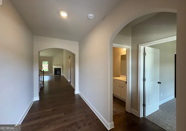 3rd image of 1036 Lakeviewe Oaks Ct #21-B, Grayson, GA 30017 | MLS# 10759974