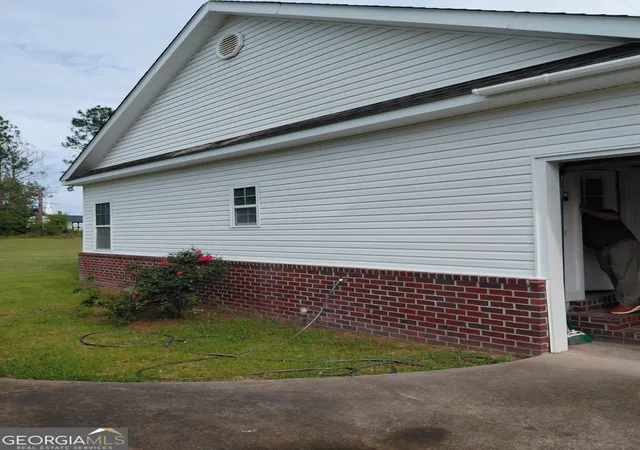 4th image of 585 Live Oak Way Way, Dublin, GA 31021 | MLS# 10789141