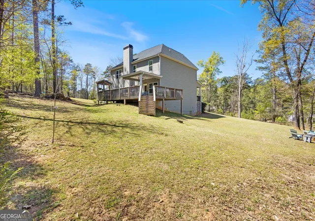 Photo 3 of Single family home for sale at 102 River Point Rd, Jackson, GA 30233 | MLS# 10720612 | Listing updated on 2026-09-09