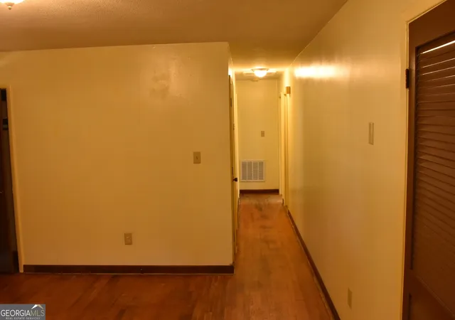 3rd image of 2334 Commerce Rd, Jefferson, GA 30549 | MLS# 10737081