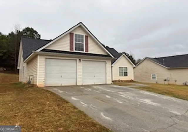 3rd image of 40 Oak Terrace Dr, Covington, GA 30016 | MLS# 10663267