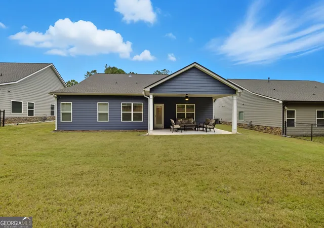 Photo 2 of Single family home for sale at 8325 Loch Lomand Ln, Winston, GA 30187 | MLS# 10634723 | Listing updated on 2025-12-03