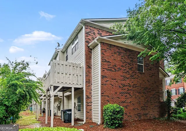 2nd image of 402 Heritage Park Tr Nw #21, Kennesaw, GA 30144 | MLS# 10760656