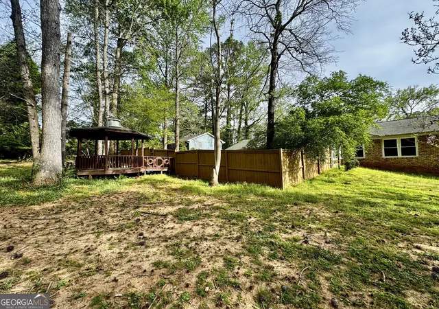 Photo 3 of Sale Pending at 5130 Lost Dutchman Dr, Lithonia, GA 30038 | MLS# 10727437 | Listing updated on 2026-10-01