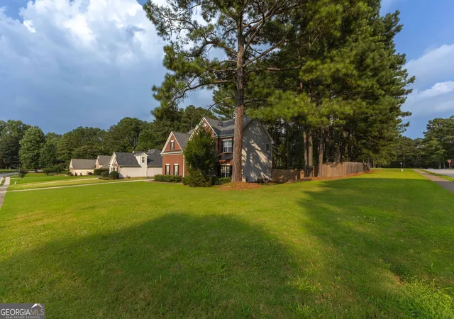 3rd image of 300 Pilgrim Wy, Fayetteville, GA 30214 | MLS# 10812808