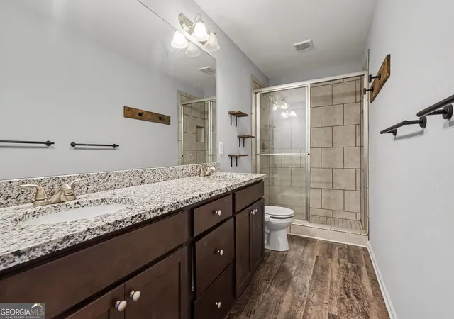 Photo 4 of Single family home for sale at 734 Dawn Pl, Alto, GA 30510 | MLS# 10817404 | Listing updated on 2026-08-19