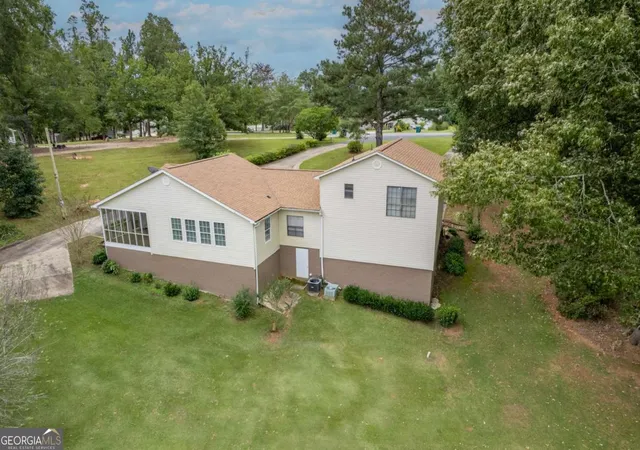 4th image of 1180 Green Briar Dr, Madison, GA 30650 | MLS# 10818603