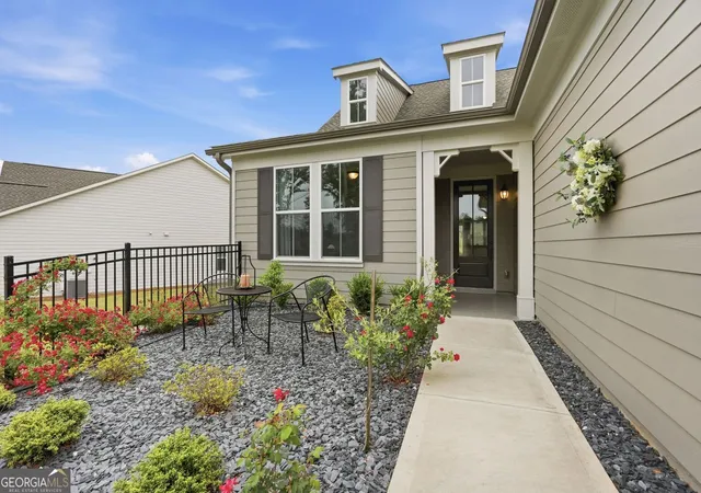 2nd image of 320 Salton Wy, Hoschton, GA 30548 | MLS# 10762820
