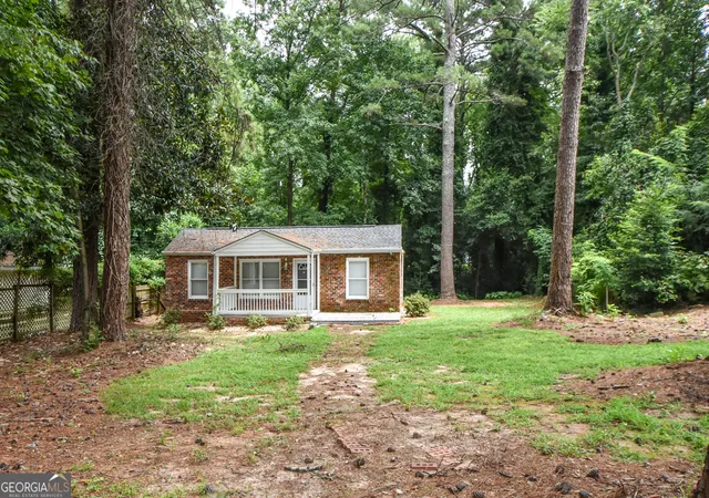 Photo 2 of Single family home for sale at 3274 Fern Dr, Tucker, GA 30084 | MLS# 10815330 | Listing updated on 2026-08-13