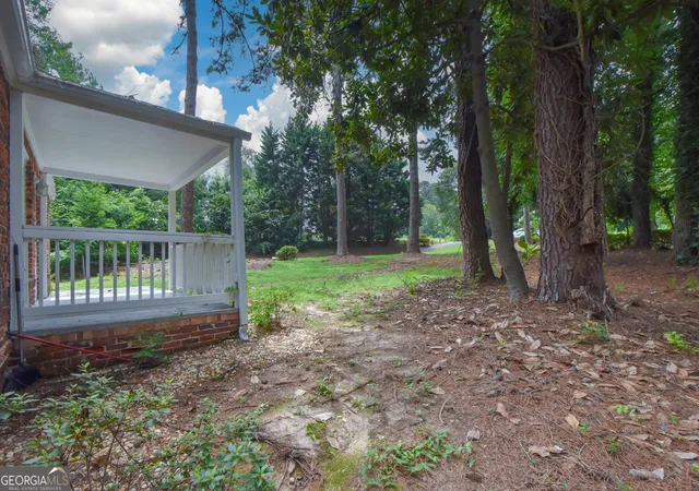 Photo 4 of Single family home for sale at 3274 Fern Dr, Tucker, GA 30084 | MLS# 10815330 | Listing updated on 2026-08-13