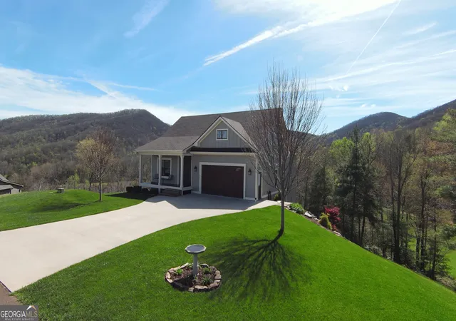 Photo 1 of Single family home for sale at 463 Ivy Log Hts Rd, Young Harris, GA 30582 | MLS# 10810246 | Listing updated on 2026-08-19