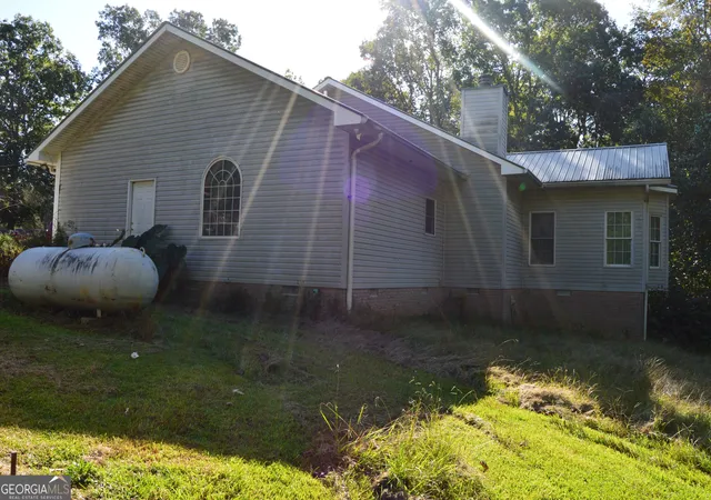 2nd image of 424 Law House Road, Toccoa, GA 30577 | MLS# 10618282