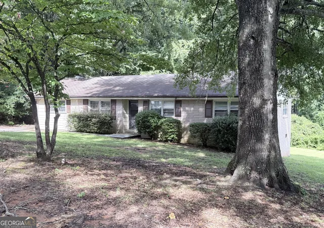 4th image of 2195 Rockdale Dr Nw, Conyers, GA 30012 | MLS# 10819881