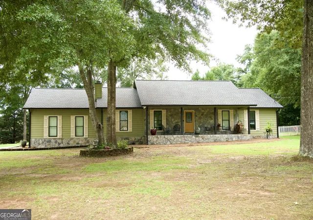 1st image of 17 Wedgefield Ct, Mcdonough, GA 30252 | MLS# 10826485