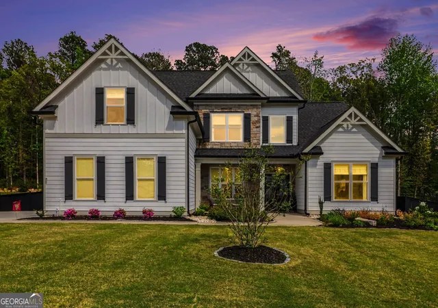 Photo 4 of Single family home for sale at 7750 Scenic Overlook, Cumming, GA 30041 | MLS# 10733869 | Listing updated on 2026-08-09