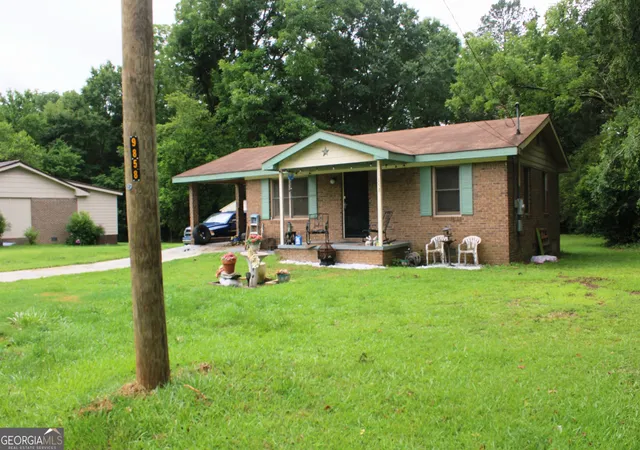 Homes for sale in Rutledge, GA | 157 Mcdonough St, Rutledge, GA 30663 | MLS# 10790562