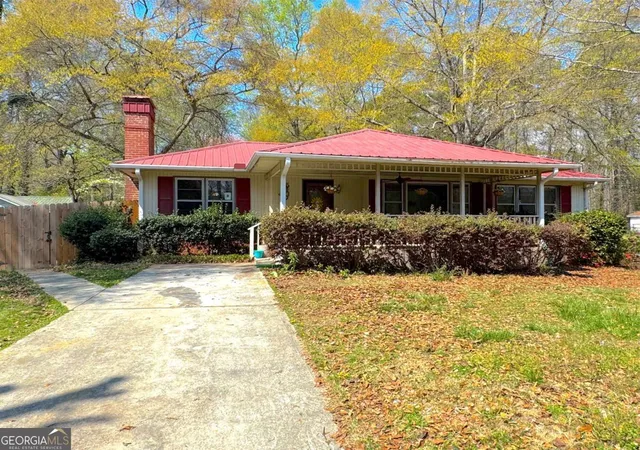 Homes for sale in Lithia Springs, GA | 6383 Arthur Dr, Lithia Springs, GA 30122 | MLS# 10720397