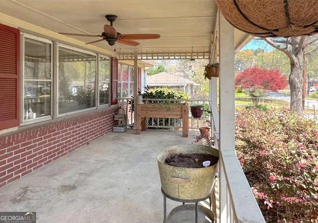 Homes for sale in Lithia Springs, GA | 6383 Arthur Dr, Lithia Springs, GA 30122 | MLS# 10720397