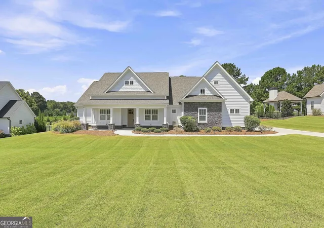 3rd image of 115 Grae Ct, Tyrone, GA 30290 | MLS# 10830417