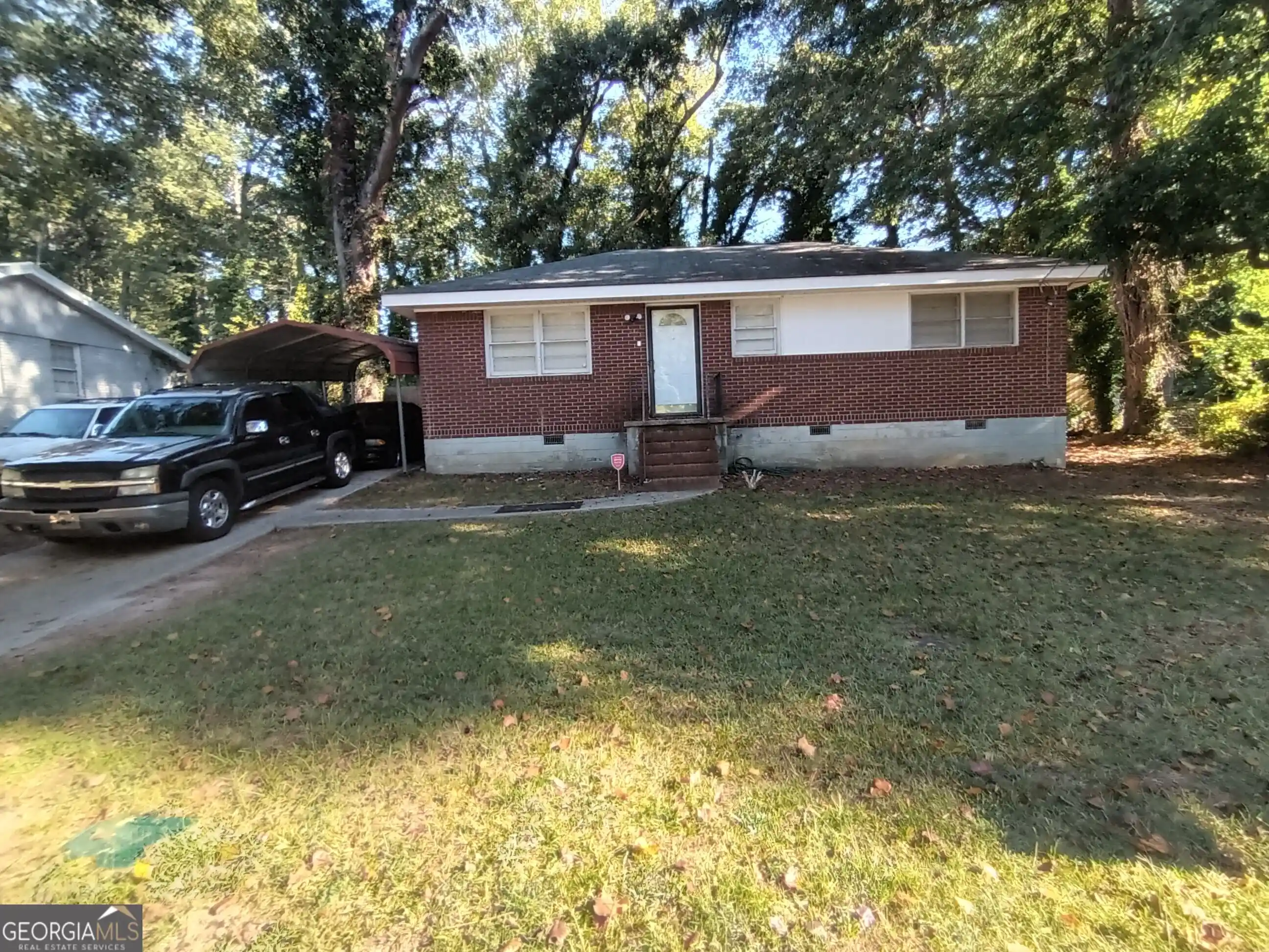 Photo 1 of Single family home for sale at 121 N Lake Dr, Jonesboro, GA 30236 | MLS# 10869497 | Listing updated on 2026-10-22