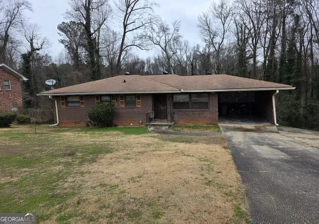 8th image of 1882 Glen Echo Dr, Decatur, GA 30032 | MLS# 10674858