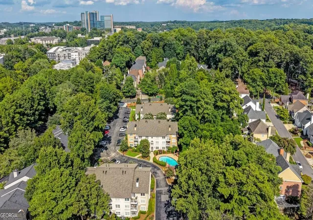 2nd image of 1538 Chantilly Dr NE, Atlanta, GA 30324