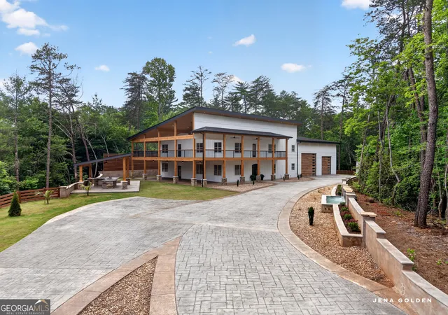 Homes for sale in Dahlonega, GA | 300 Mountain Ridge Dr, Dahlonega, GA 30533 | MLS# 10776266