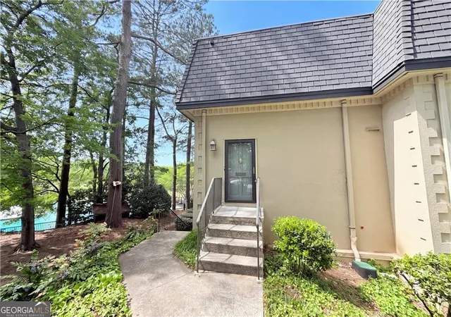 Photo 2 of Condo for sale at 27 Chaumont Sq Nw, Atlanta, GA 30327 | MLS# 10789441 | Listing updated on 2026-09-03