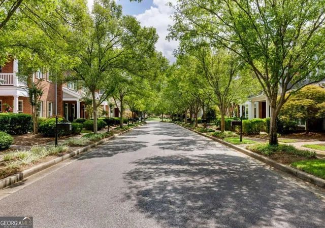 2nd image of 8720 Parker Pl, Roswell, GA 30076 | MLS# 10826147