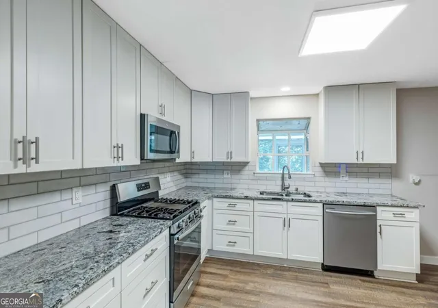4th image of 725 Anderson Walk, Marietta, GA 30062 | MLS# 10811224