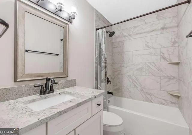5th image of 725 Anderson Walk, Marietta, GA 30062 | MLS# 10811224