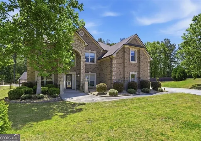 2nd image of 1309 Sw Marseille Ct, Conyers, GA 30094 | MLS# 10753645