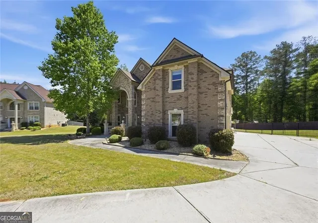 3rd image of 1309 Sw Marseille Ct, Conyers, GA 30094 | MLS# 10753645