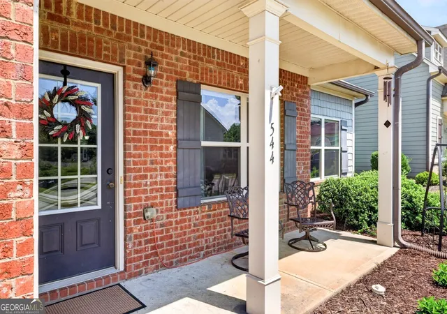 3rd image of 544 Amaranth Trl, Hoschton, GA 30548 | MLS# 10799540