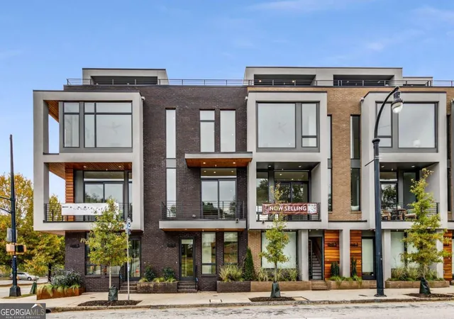 Photo 1 of Townhouse for sale at 105 Georgia Ave Se #4, Atlanta, GA 30312 | MLS# 10823899 | Listing updated on 2026-08-25