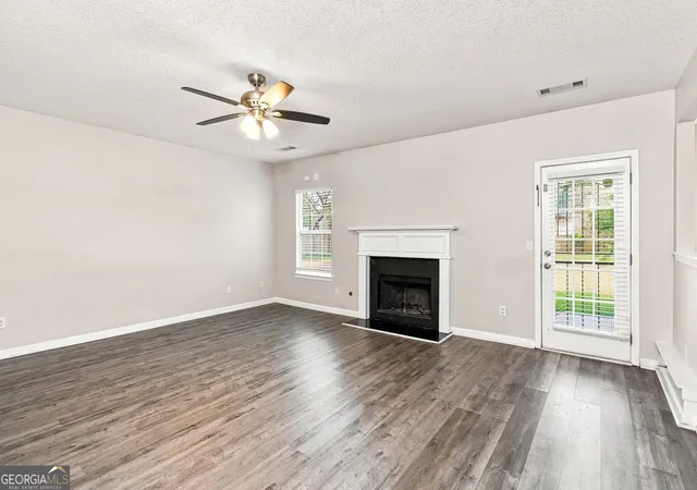 Photo 4 of Sale Pending at 3689 Gray Birch Dr, Decatur, GA 30034 | MLS# 10835577 | Listing updated on 2026-09-16
