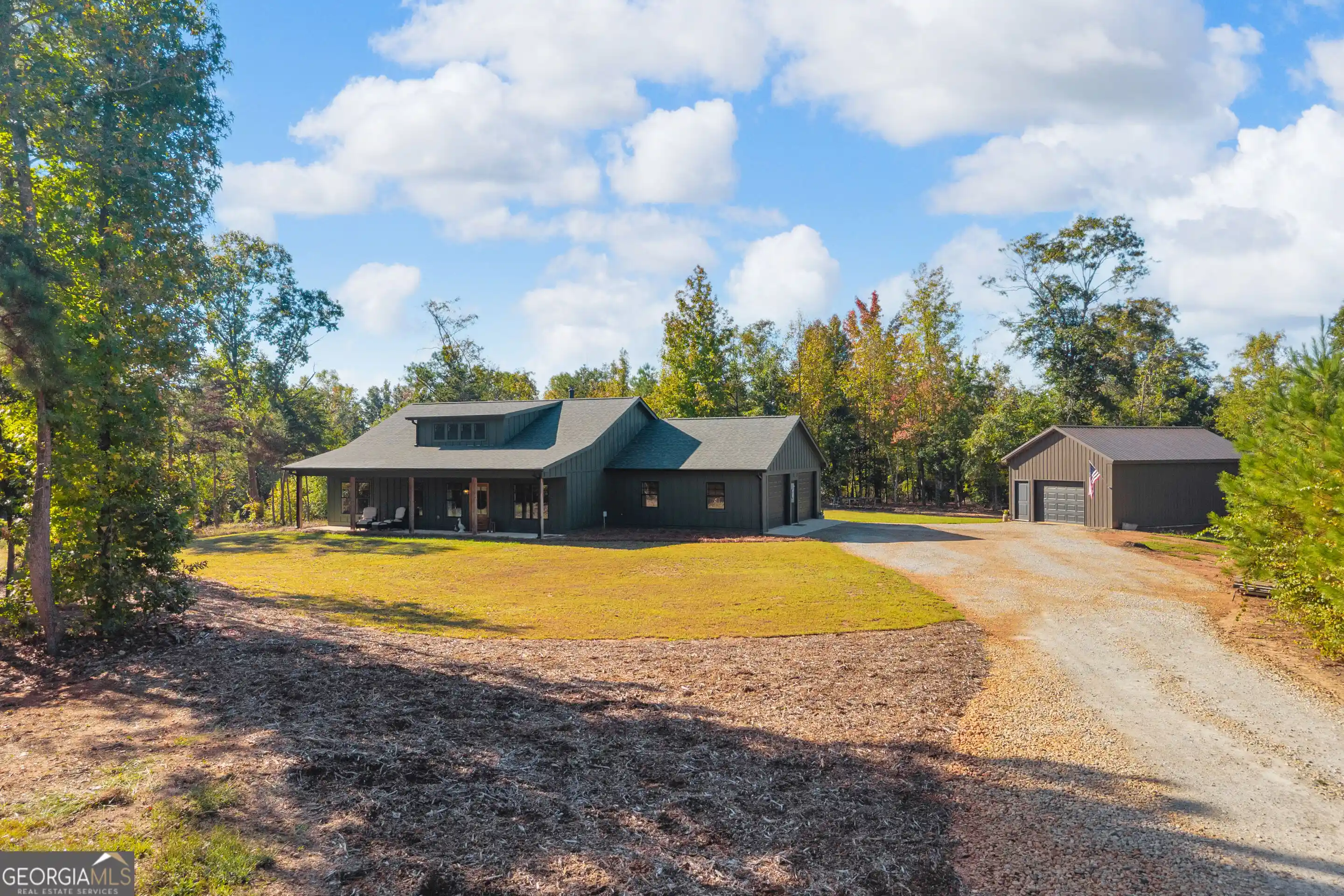 Single family home for sale at 1715 Beacon Light Rd, Hartwell, GA 30643 | MLS# 10873303
