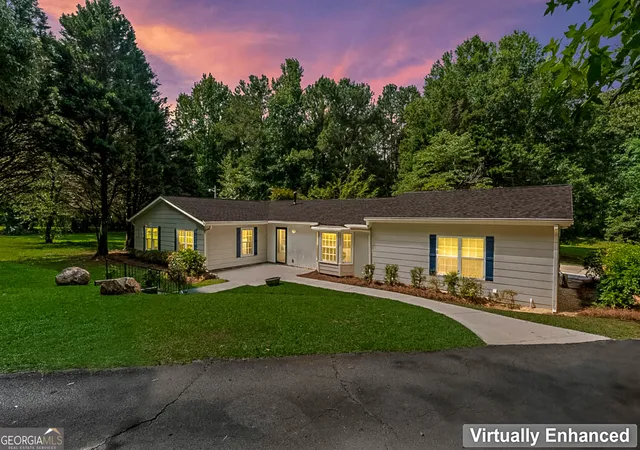 3rd image of 365 New Morn Dr, Mcdonough, GA 30253 | MLS# 10797456