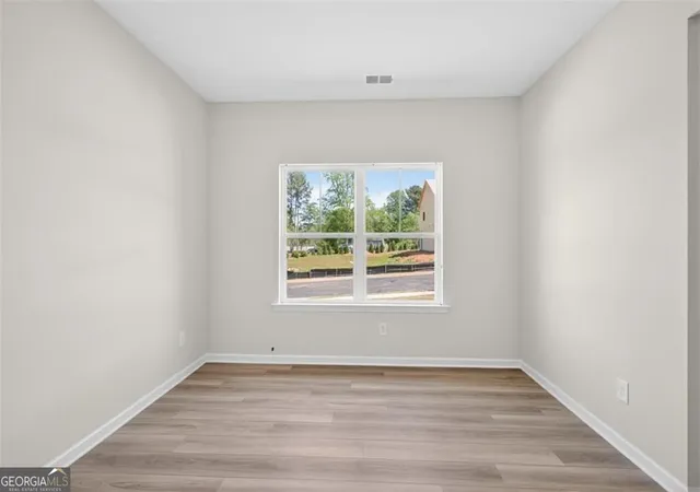 Photo 3 of Single family home for sale at 103 Meadowview Ct, Carrollton, GA 30117 | MLS# 10818582 | Listing updated on 2026-09-14