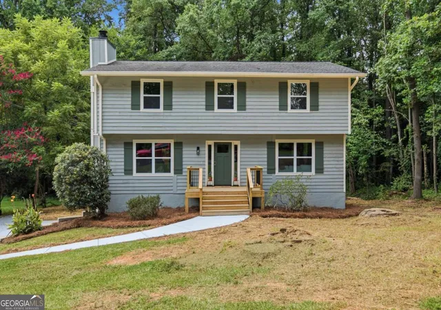 Photo 1 of Single family home for sale at 835 Omaha Dr, Norcross, GA 30093 | MLS# 10826211 | Listing updated on 2026-08-28