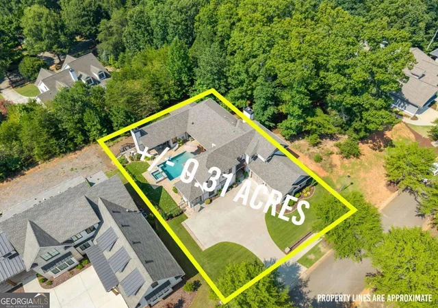 Photo 72 of Sale Pending at 6866 S Bluff Ct, Gainesville, GA 30506 | MLS# 10818308 | Listing updated on 2026-08-28