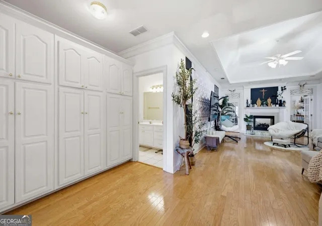 Photo 4 of Single family home for sale at 2220 Stockton Walk Ln, Snellville, GA 30078 | MLS# 10810073 | Listing updated on 2026-08-17