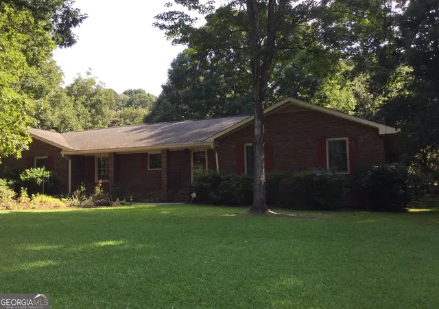 Photo 2 of Single family home for sale at 1368 Branchwood Dr, Snellville, GA 30078 | MLS# 10835260 | Listing updated on 2026-10-03