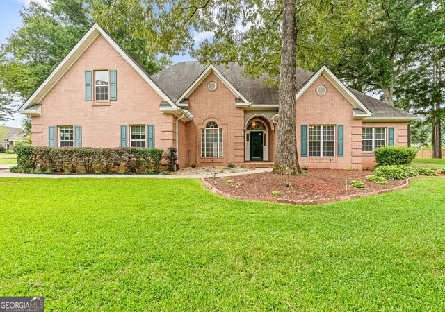 Homes for sale in Warner Robins, GA | 100 Briarmoor Dr, Warner Robins, GA 31088 | MLS# 10793954