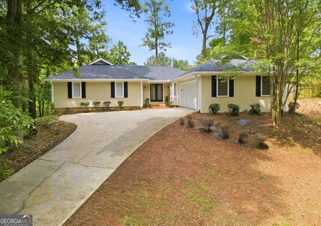 Photo 1 of Single family home for sale at 495 Knoll Woods Dr, Roswell, GA 30075 | MLS# 10782754 | Listing updated on 2026-09-12