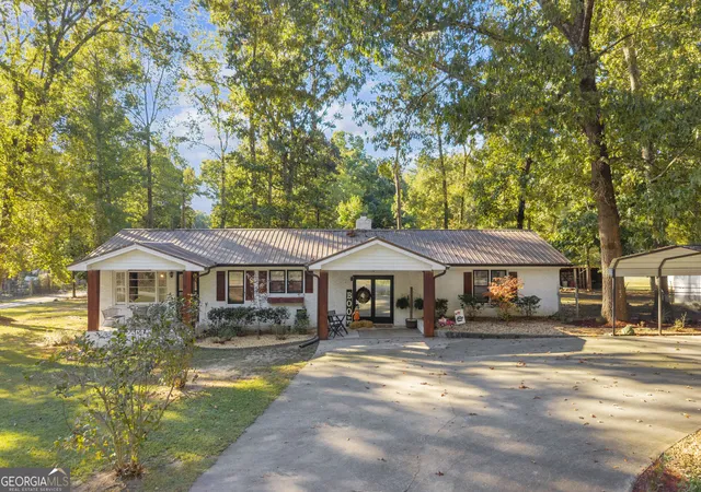 Photo 1 of Single family home for sale at 80 Moores Ln, Comer, GA 30629 | MLS# 10878961 | Listing updated on 2026-10-26