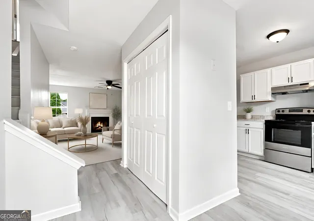 Photo 4 of Single family home for sale at 366 N Beach Ct, Riverdale, GA 30274 | MLS# 10820842 | Listing updated on 2026-08-27