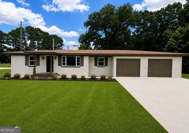 Photo 1 of Sale Pending at 302 Phillips Ave, Port Wentworth, GA 31407 | MLS# 10815625 | Listing updated on 2026-09-11