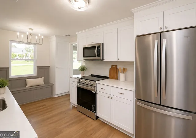 Photo 2 of Sale Pending at 302 Phillips Ave, Port Wentworth, GA 31407 | MLS# 10815625 | Listing updated on 2026-09-11